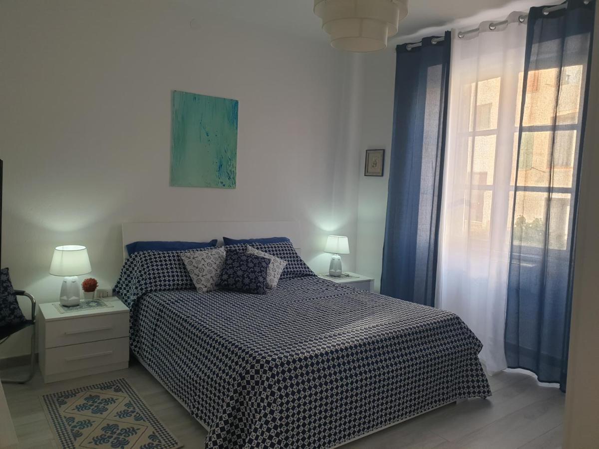 Appartamento In Centro Vista Mare Sant'Antioco Exterior foto
