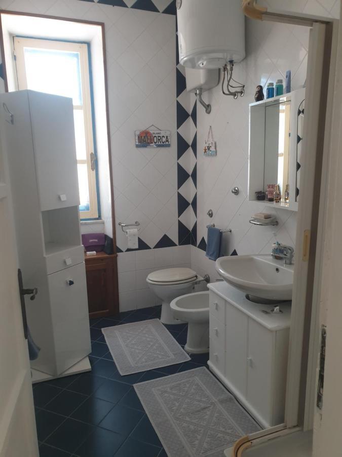 Appartamento In Centro Vista Mare Sant'Antioco Exterior foto